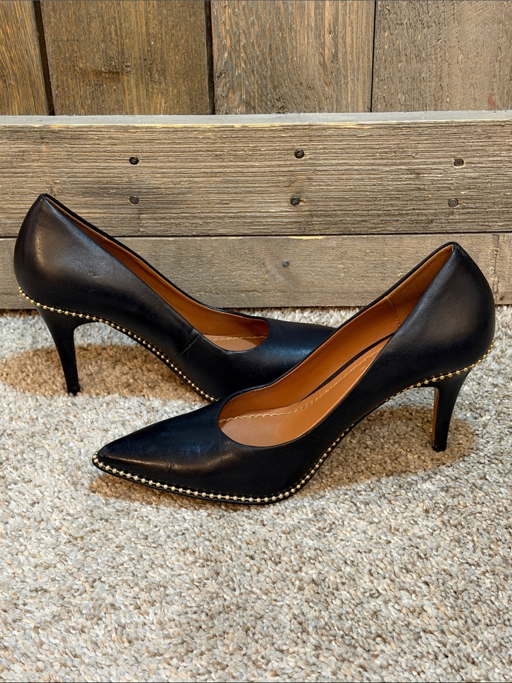 Coach Black Leather Gold Studded Trim Pointed Toe Stiletto Pumps Size 7 - Picture 2 of 13